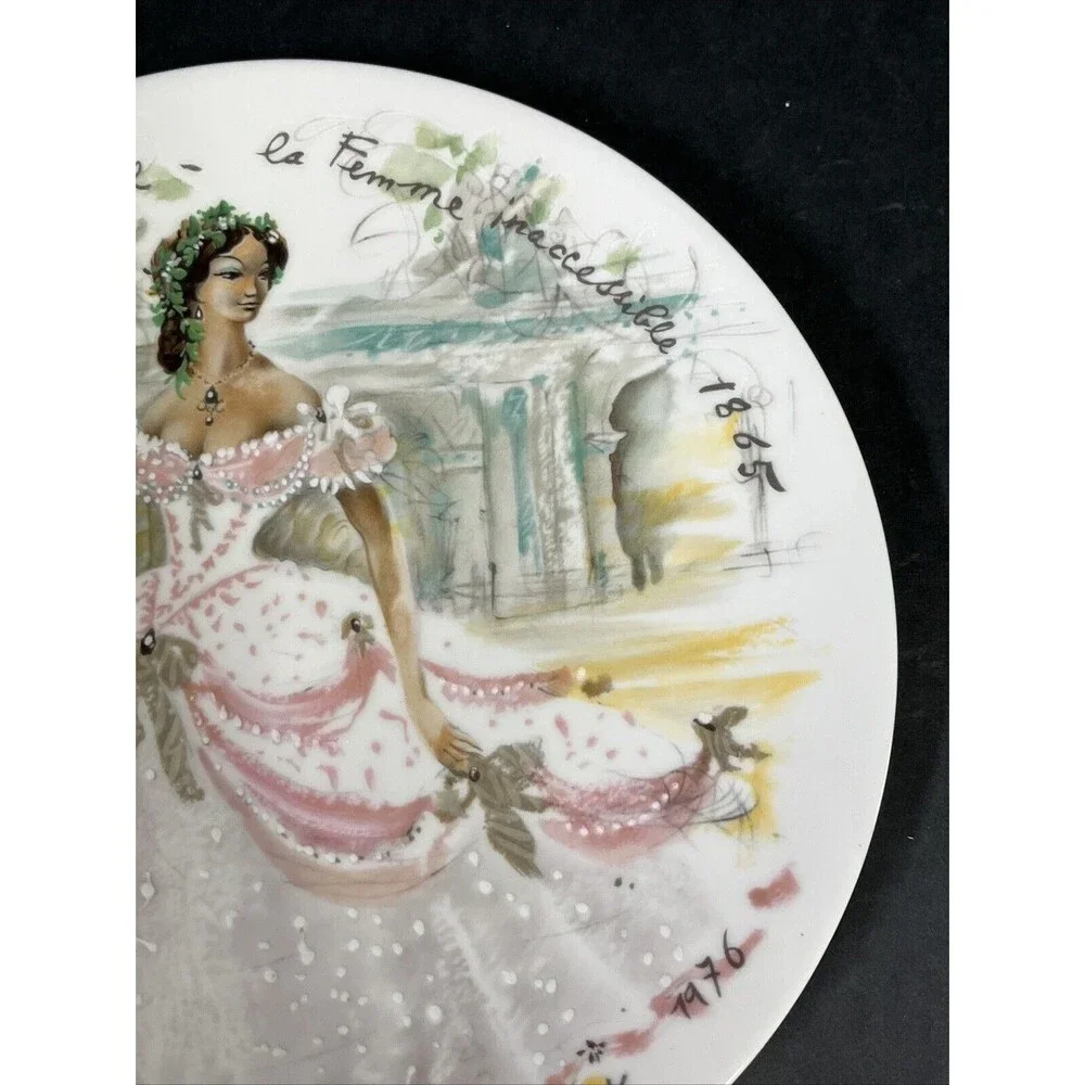 VTG 1976 Limoges France  Women of the Century Plate Scarlet en Crinoline‎ 8.25”